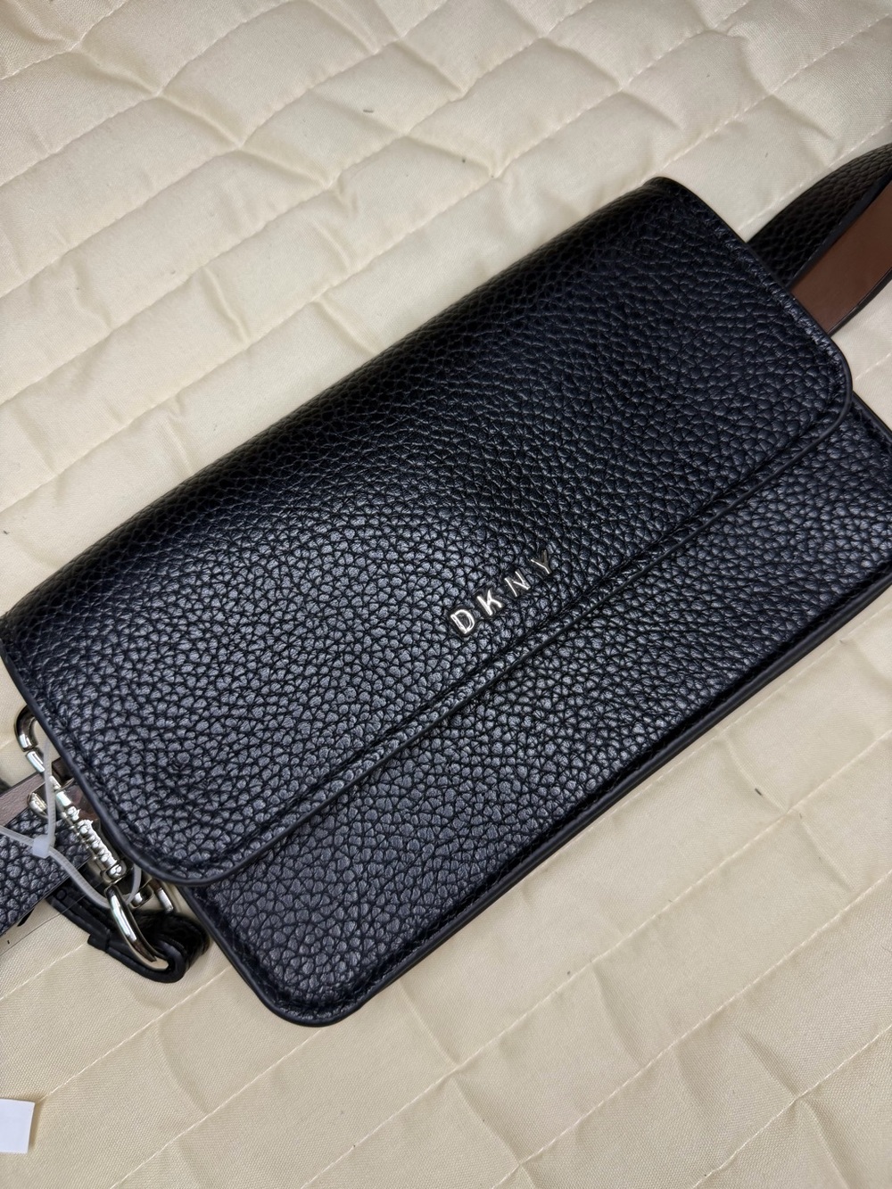 NWT DKNY Black Leather Belt Bag / Convertible Crossbody Pouch - Size M/L